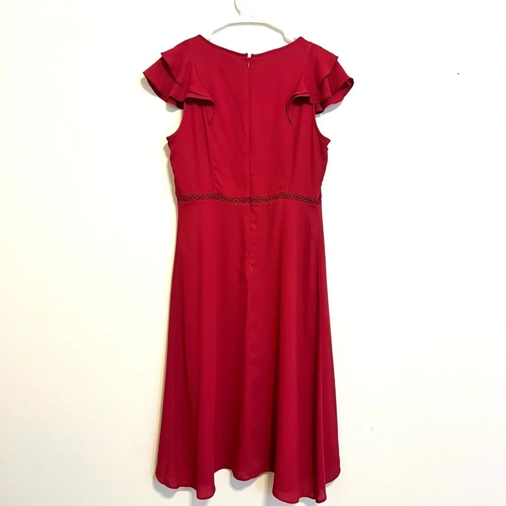 2/$30 LOFT - Raspberry Short Sleeve Mid Length Dress with Flutter Sleeves Size 6 - Picture 7 of 7